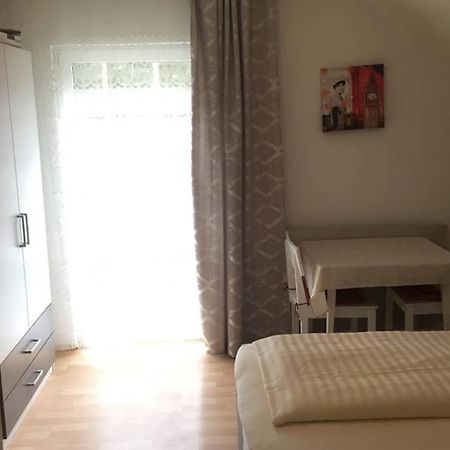 Gemuetliches Ferienhaus Am Waldrand เทรอโพลาค ภายนอก รูปภาพ